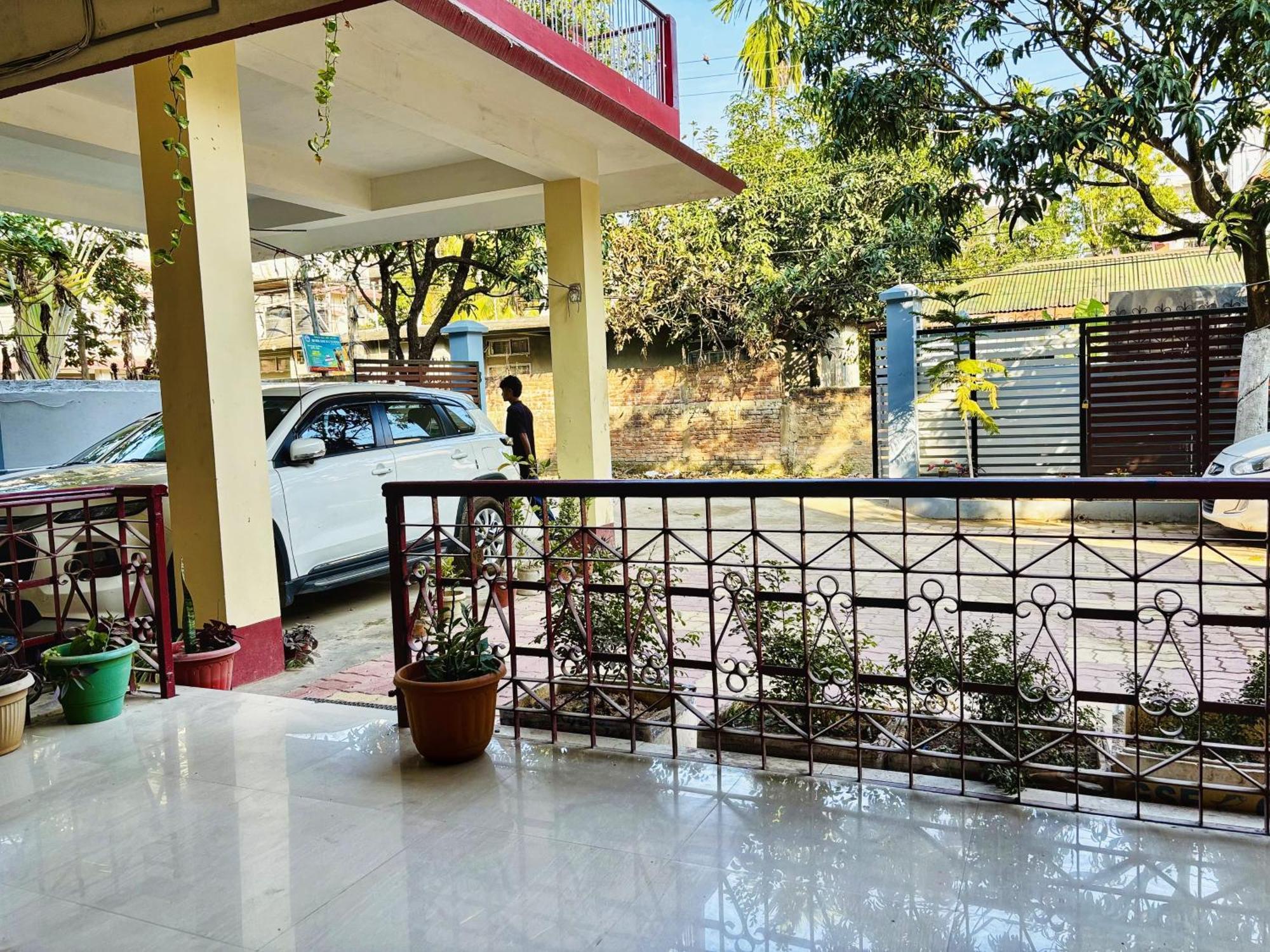 Capital Heritage Homestay Γουβαχάτι Εξωτερικό φωτογραφία